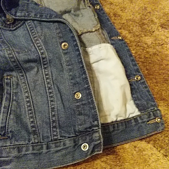 Capsule Corp. Jean Jacket (Dragon ball z) - Picture 8 of 8